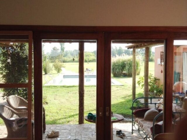 extra_large_u_5b2bf1b148e76